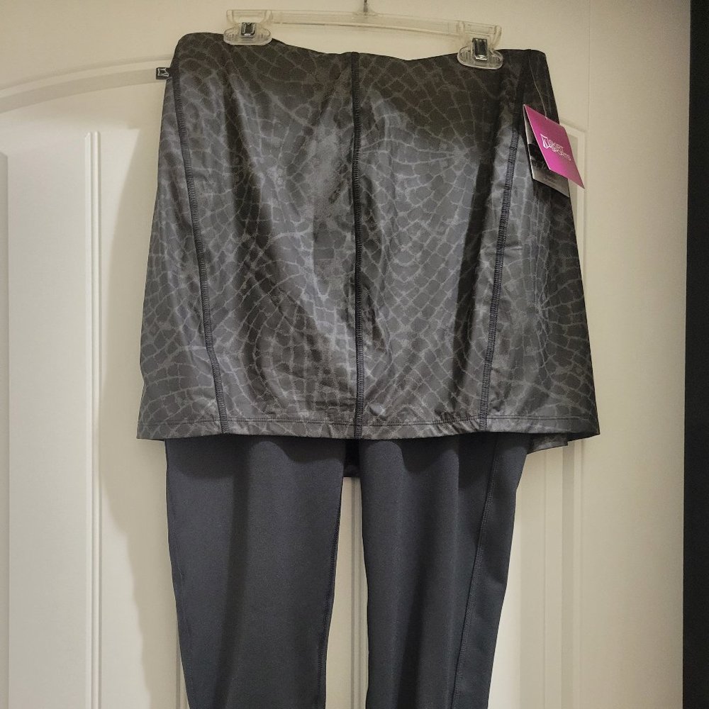 SkirtSports Reflective Capri Skirt Med